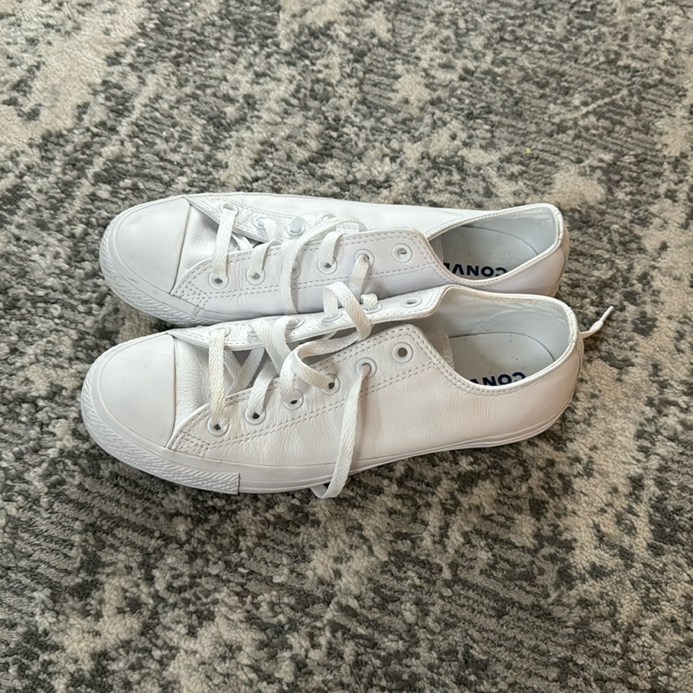 Converse white leather shoes size 9.5